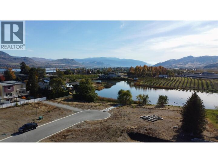 28 Wood Duck Way — photo 1
