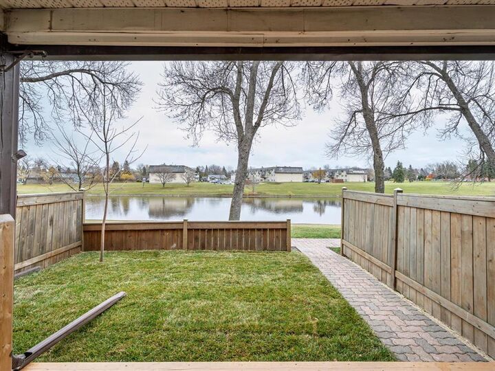 Property Photo:  3050 Pembina Highway  MB R3T 4N1