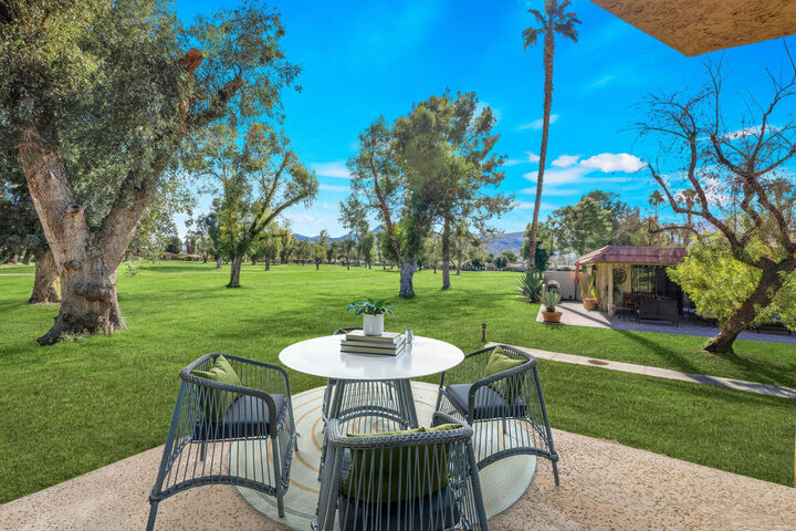 Property Photo: 35401 Calle Sonseca CA 92234