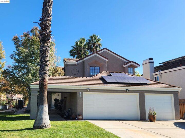 Property Photo:  1915 Edgeview Way  CA 94505 