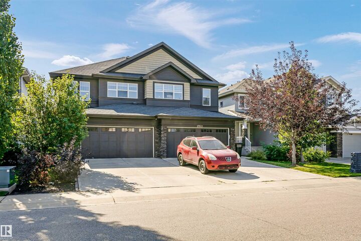 17523 12 Avenue SW  Edmonton AB T6W 2B8 photo