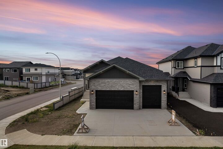 Property Photo:  30 Avonlea Way  AB T7X 0Y3 