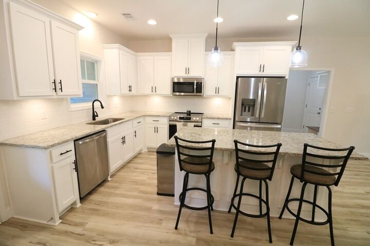 Property Photo:  123 Lee Road 0961  AL 36854 