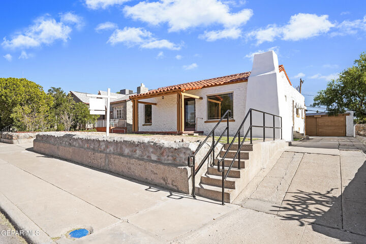 810 Mesita Drive  El Paso TX 79902 photo