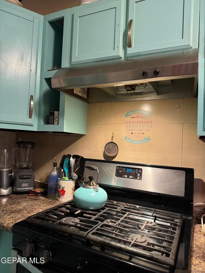 Property Photo: 219 Baywood Road TX 79915