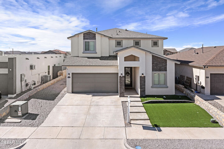 6713 La Puesta Drive  El Paso TX 79932 photo