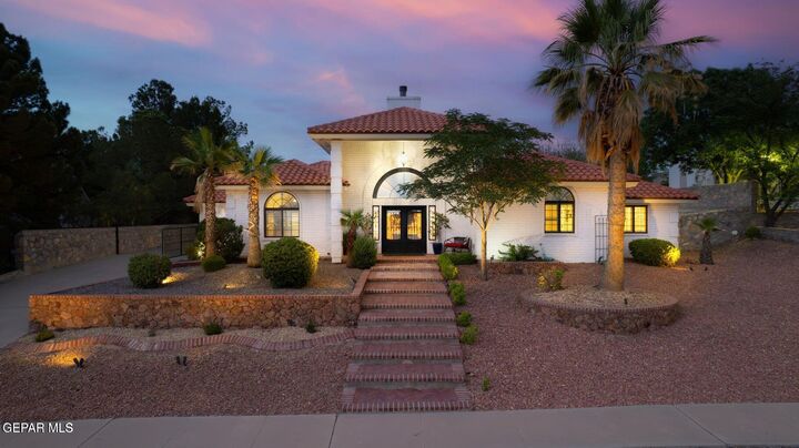 1386 Loma Verde Drive  El Paso TX 79936 photo