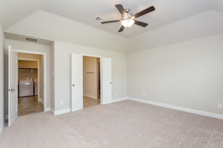Property Photo: 16 Florentino Vine Place TX 77354