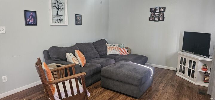 Property Photo:  716 Kiper Avenue  IN 47601 