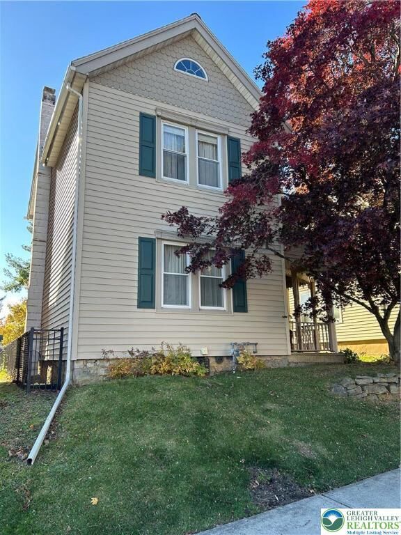 731 Locust Street  North Catasauqua Bor PA 18032 photo