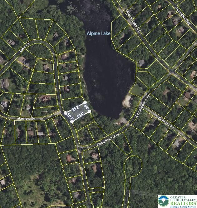 Property Photo: 2747 Lake Drive PA 18332