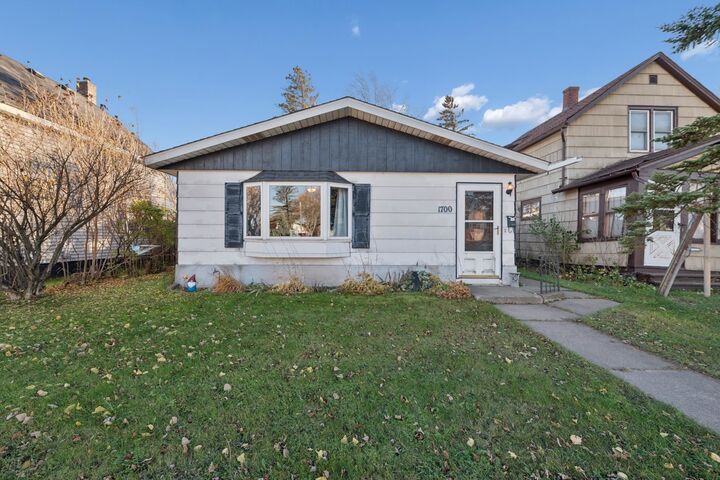 Property Photo:  1700 N 28th St  WI 54880 