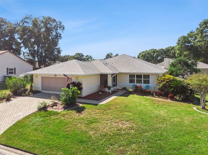 Property Photo:  6404 Tildon Court  FL 34748 