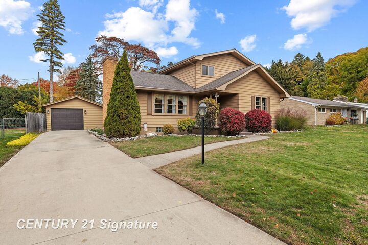 Property Photo:  4874 Ironwood Street  MI 48638