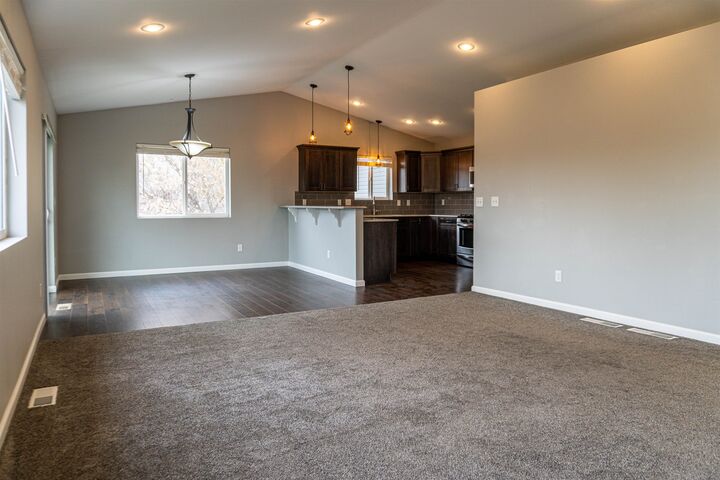 Property Photo: 501 27th St NW ND 58703