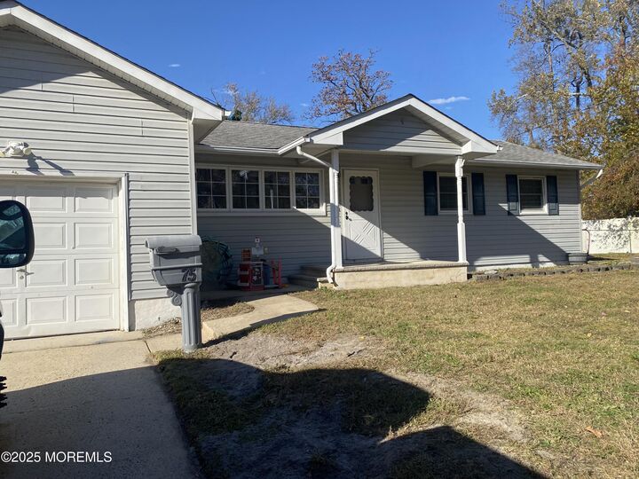 Property Photo:  75 Maplewood Circle  NJ 08723 