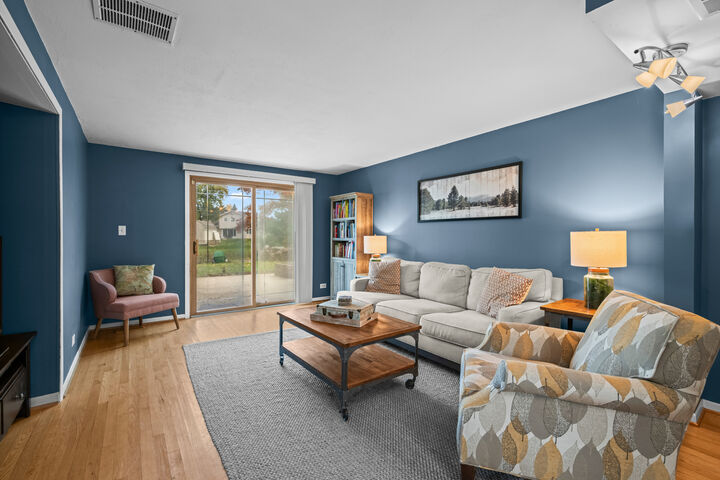 Property Photo: 3525 Winston Drive IL 60192