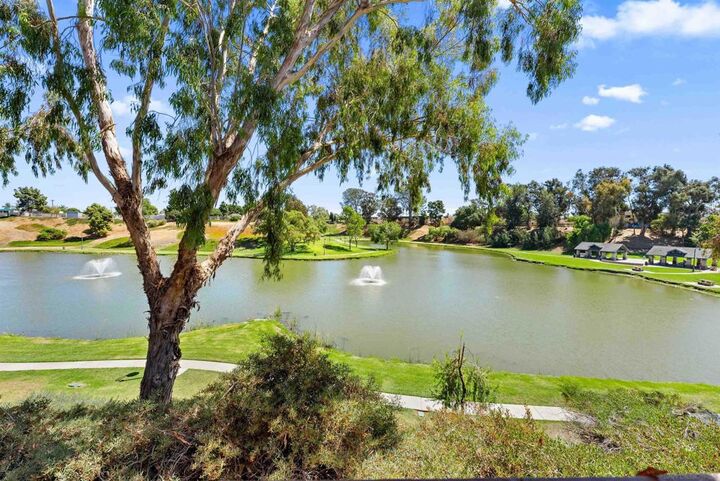 Property Photo:  506 Calle Montecito 34  CA 92057 