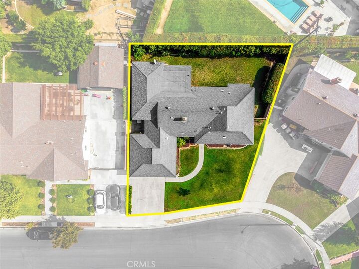 Property Photo:  616 Linden Way  CA 92821 