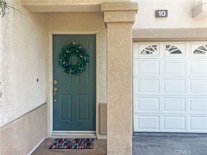 Property Photo: 10 Palacio CA 92688