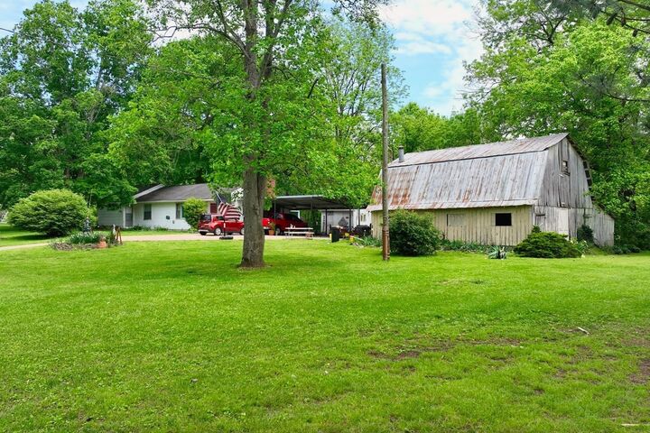 Property Photo: 4411 Jackson Rd TN 37072
