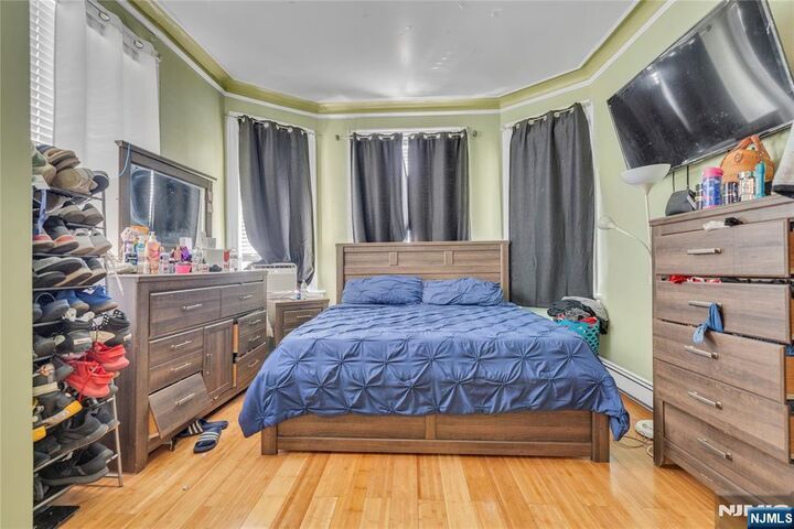 Property Photo:  361 15th 1  NJ 07504 