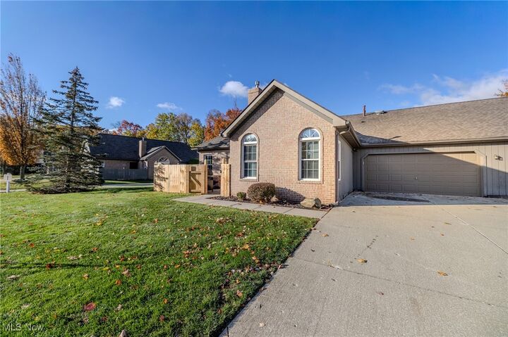 8050 Harbor Creek Drive 2401  Mentor on the Lake OH 44060 photo