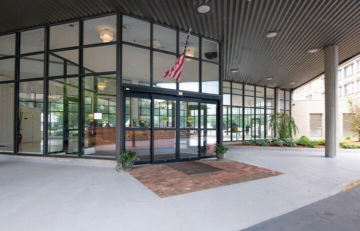 Property Photo:  250 Hammond Pond Parkway 1604N  MA 02467 