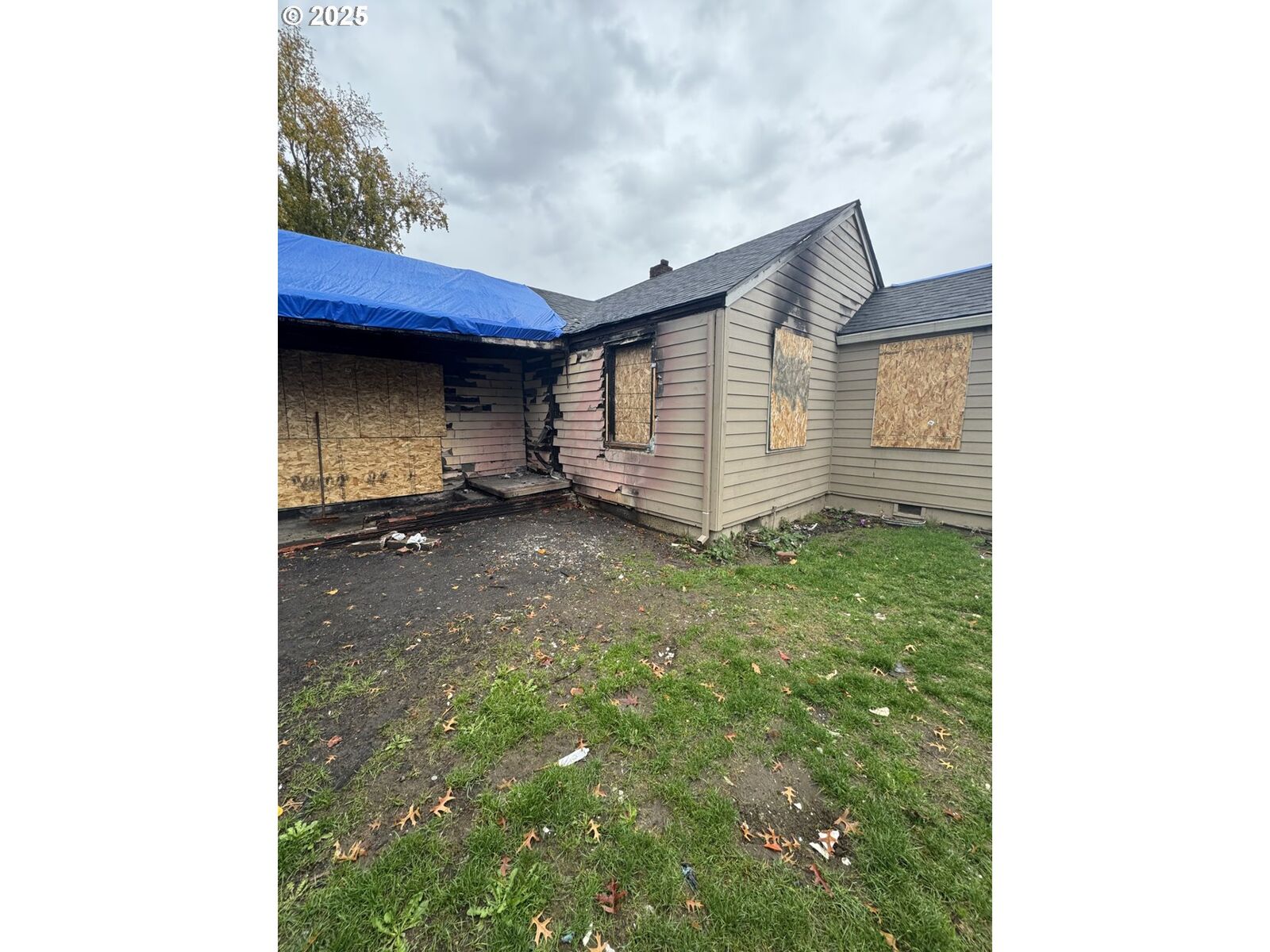 Property Photo:  9400 NE Gertz Ct  OR 97211 