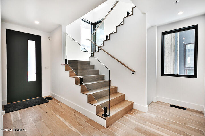 Property Photo:  3471 Ridgeline Drive  UT 84098