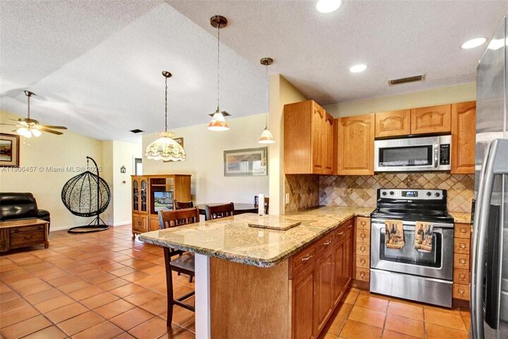 Property Photo:  1590 NW 98th Ter  FL 33024 