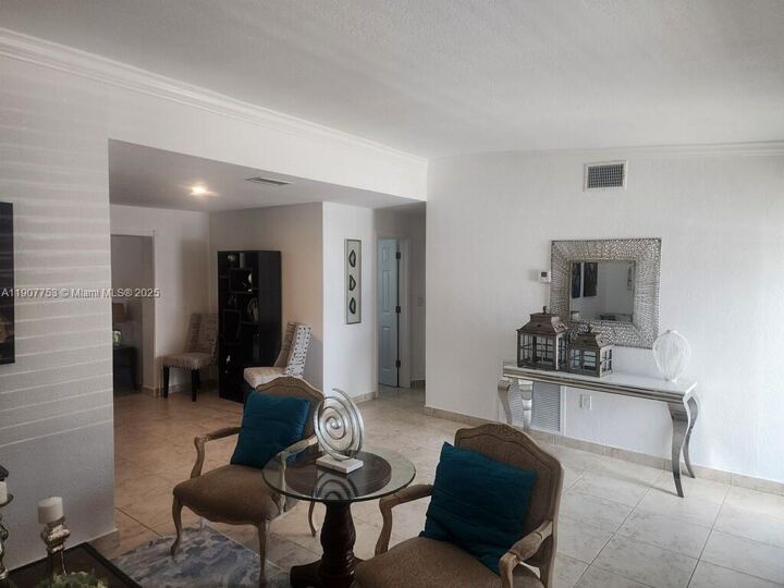 Property Photo: 3221 SW 93rd Pl FL 33165