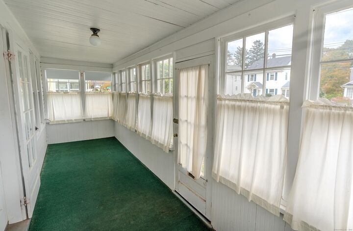 Property Photo:  1684 North Avenue  CT 06614 