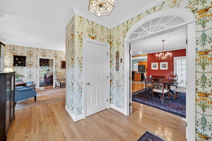 Property Photo:  29 Fox Mead  CT 06078 