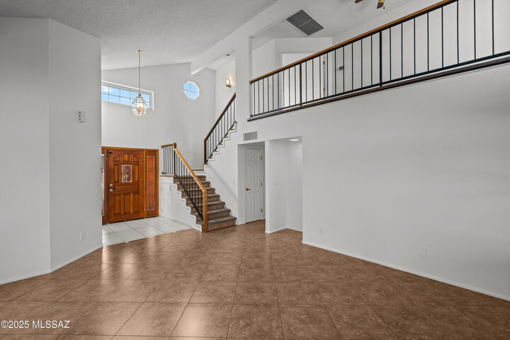 Property Photo: 384 S Pemberton Avenue AZ 85748