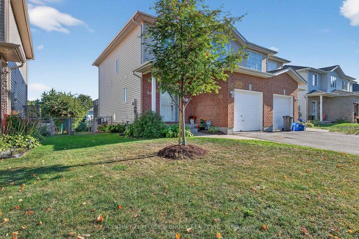 Photo de la propriété: 650 Tanner Drive ON K7M 8Y2