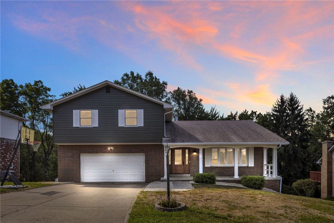 Property Photo: 120 Sherwood Dr PA 15601