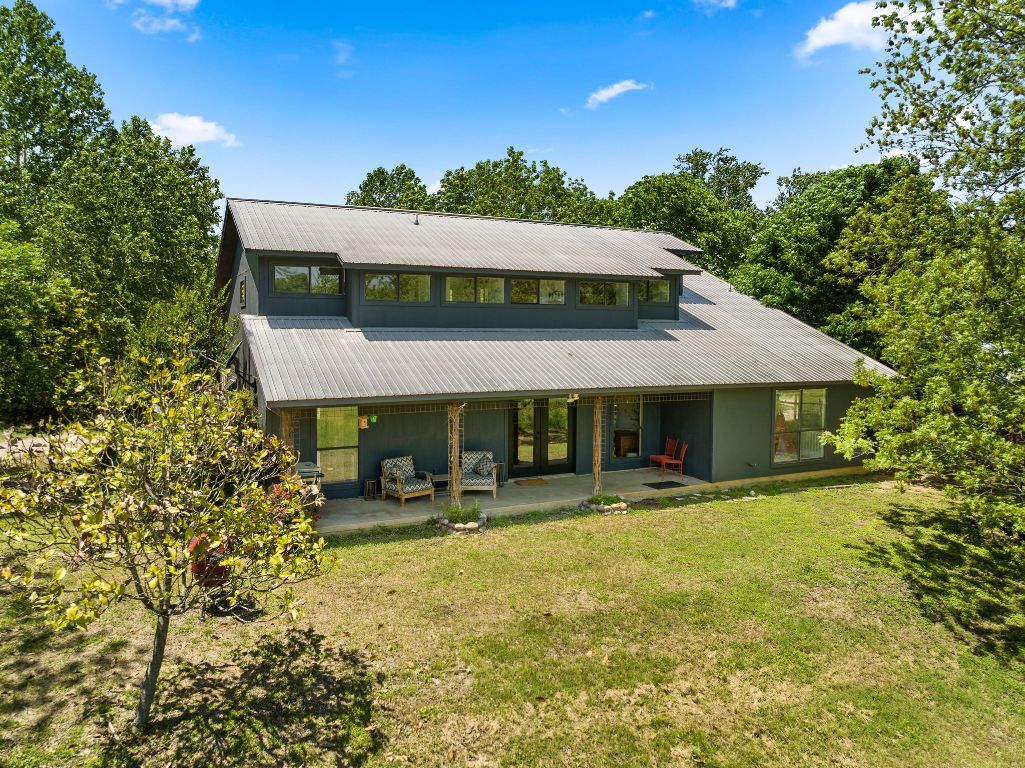 Property Photo: 800 Spur 191 TX 78669