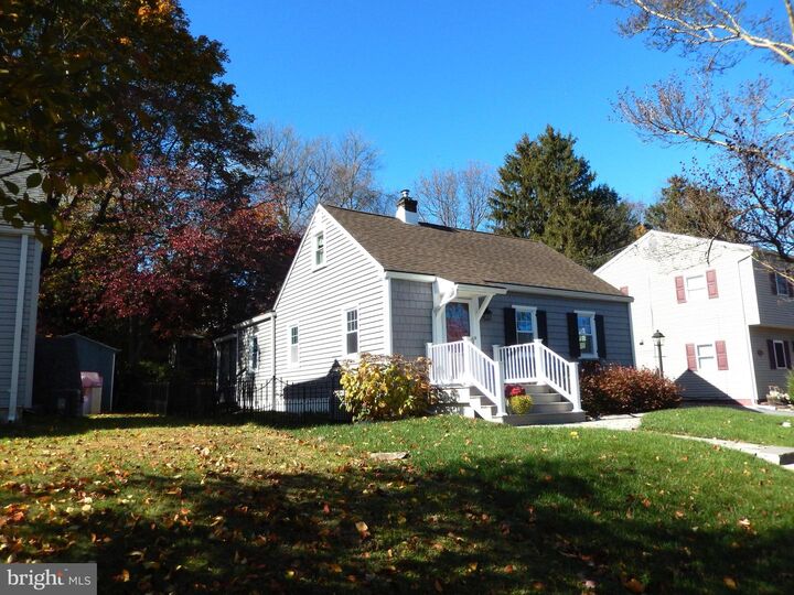 Property Photo:  538 Woodland Avenue  PA 19063 