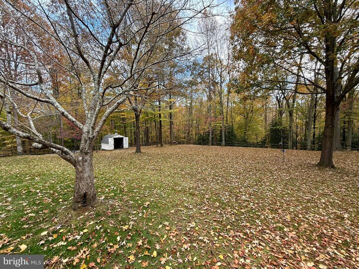 Property Photo: 38711 Hidden Pond Court MD 20659