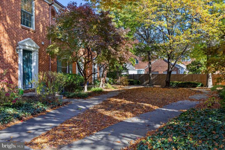 Property Photo: 215 Hill Street W MD 21230