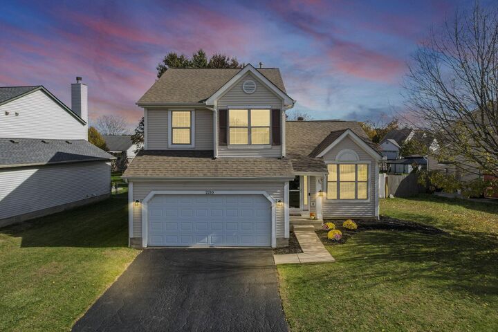Property Photo:  2210 Dunkeld Drive  OH 43123 