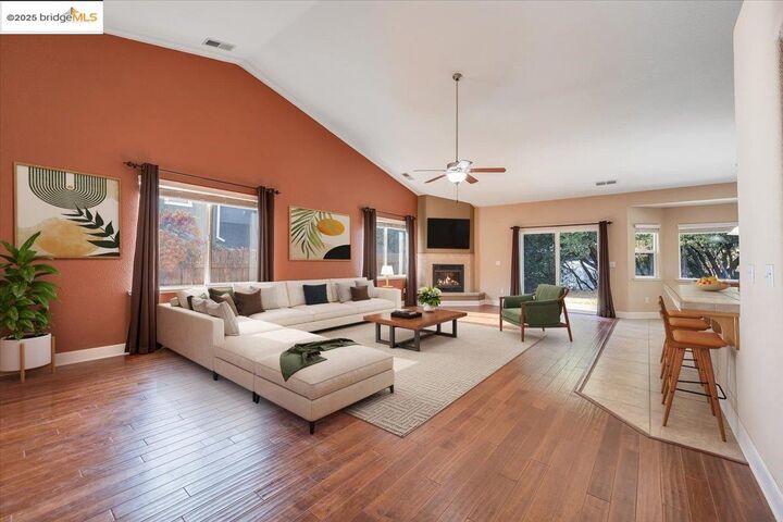 Property Photo: 21662 Paseo De Los Portales CA 95370