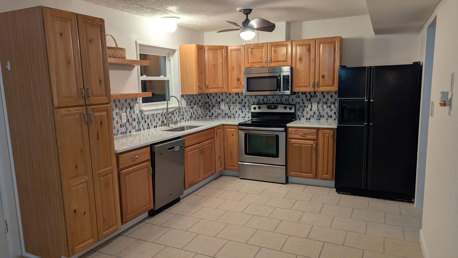 Property Photo: 12 W Casa Loma Drive FL 32569