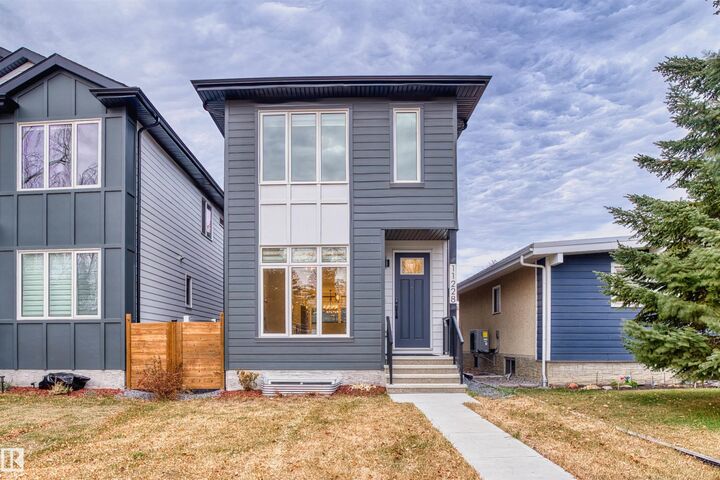 11228 48 Avenue NW  Edmonton AB T6H 0C7 photo