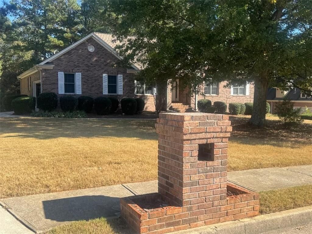 Property Photo:  151 Courts Of Hampton  GA 30228 