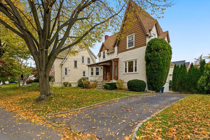 Property Photo:  65 Highland Avenue  NY 10709 