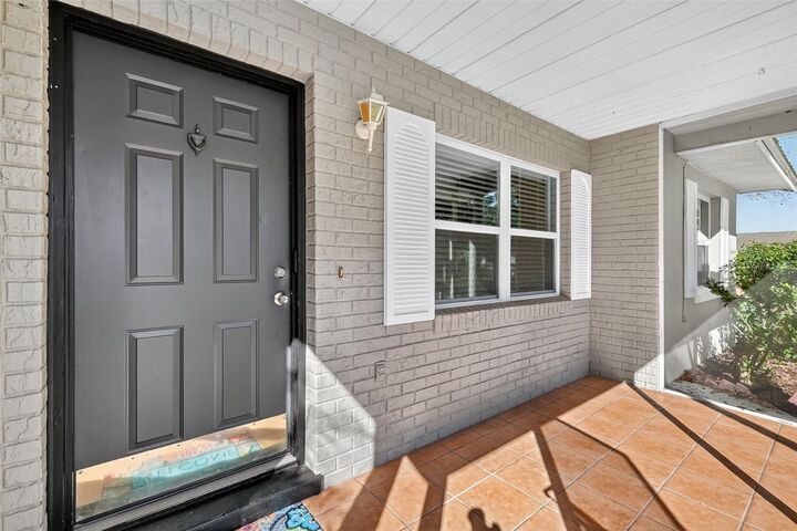 Property Photo:  300 Cricket Hollow Lane  FL 32726 