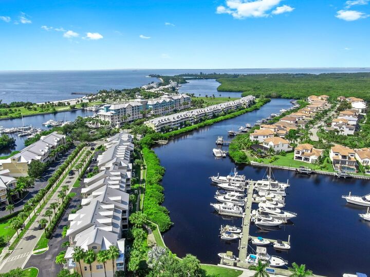 Property Photo: 603 Bahia Beach Boulevard FL 33570