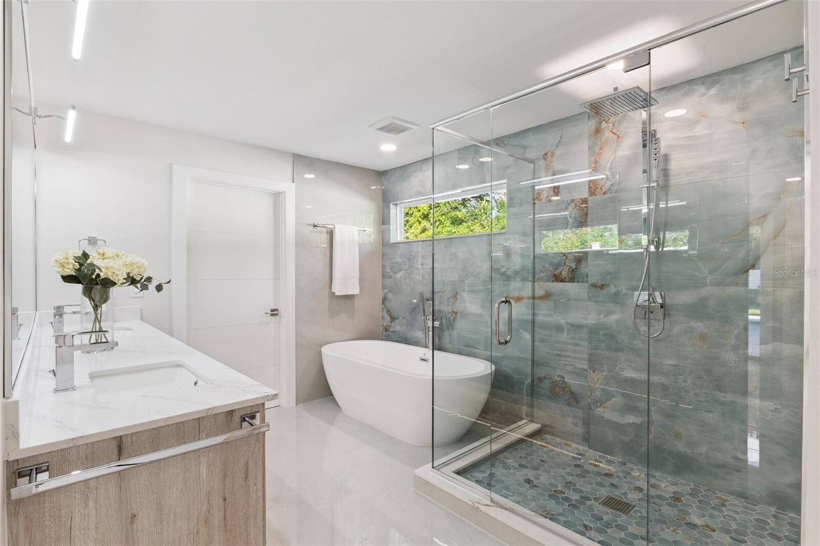 Property Photo:  2015 Summerfield Road  FL 32792 